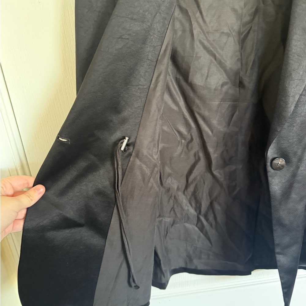 M.M La Fleur The Hyo Jacket - Everyday Satin - Picture 4 of 7